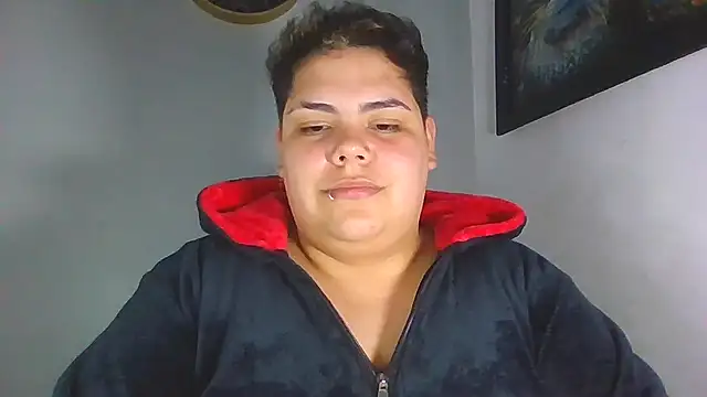 Snapshot of Hailey_Curvy chatting on December 14, 8:41 am Hailey Curvy online show from December 14, 8:41 am