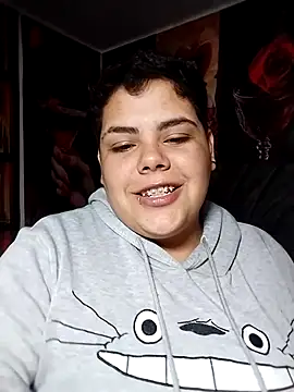 Snapshot of Hailey_Curvy chatting on February 19, 6:09 am Hailey Curvy online show from February 19, 6:09 am