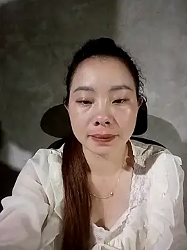 milo123-xx online show from April 22, 9:44 am