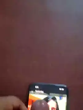 Snapshot of Markroco696 chatting on January 14, 6:52 am Markroco696 online show from January 14, 6:52 am