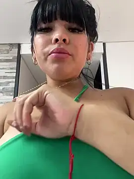 BrendaCrean online show from February 18, 5:53 pm