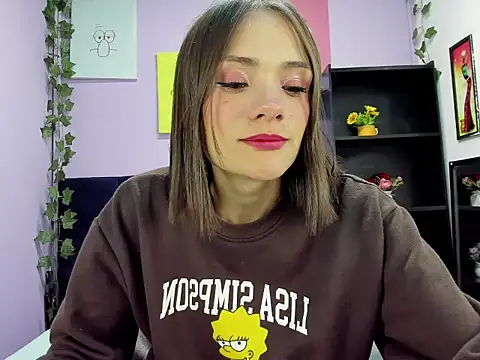 Tammy Thompson  online show from October 10, 1:32 pm