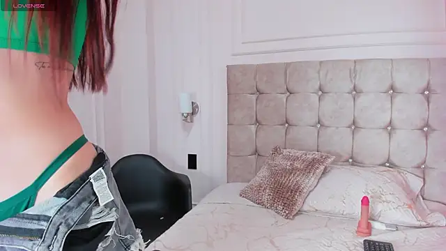 Snapshot of DulceEstrella_ chatting on September 28, 4:29 am DulceEstrella  online show from September 28, 4:29 am