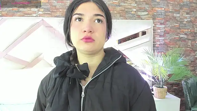 Valery Brand online show from February 11, 12:10 pm