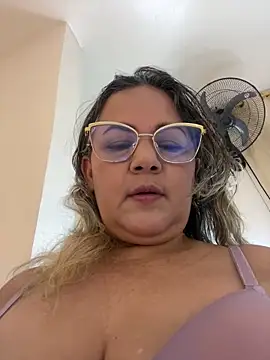 Lucy Milf 474 online show from December 15, 11:36 am