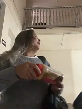 Lucy Milf 474 online show from April 15, 12:01 pm