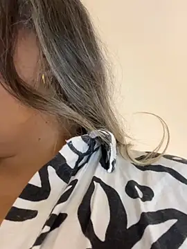 Lucy Milf 474 online show from April 19, 1:10 pm