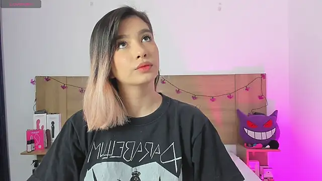 Akatsumi  online show from October 31, 2:51 pm