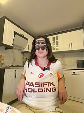 0gece0 online show from April 22, 5:47 pm