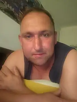 GenuineDedication42 online show from April 27, 2:48 pm