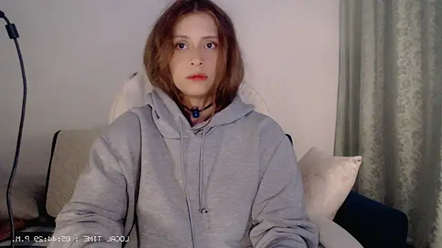 Snapshot of Flor3citarockera chatting on November 27, 10:45 pm Flor3citarockera online show from November 27, 10:45 pm