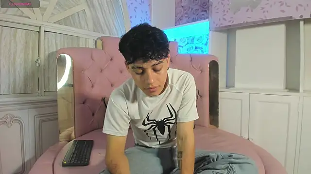 Dani rivass online show from January 8, 11:34 am