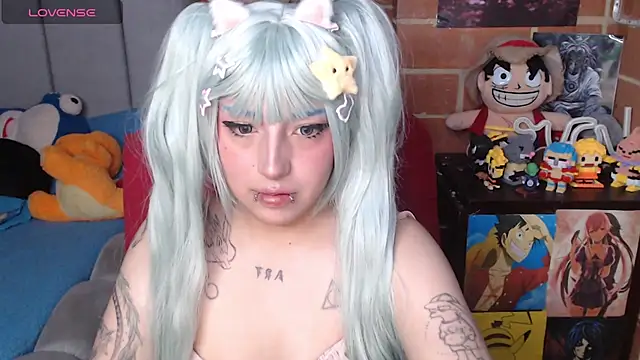  alexa19pretty  online show from April 28, 6:46 pm