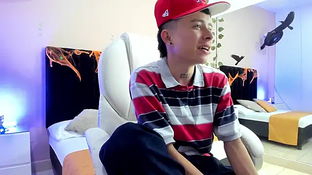 Nascary Fox online show from October 9, 7:34 pm