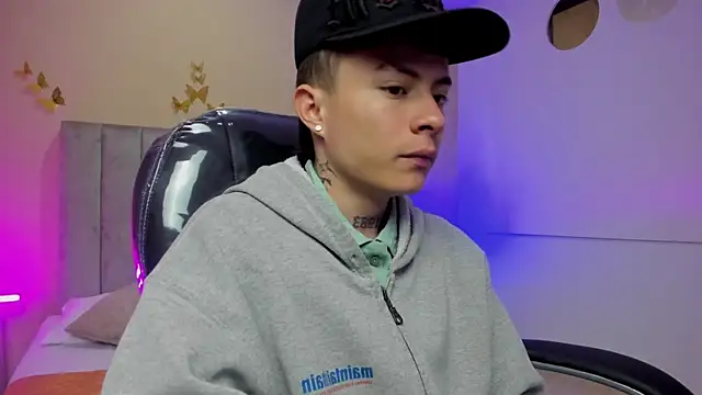 Nascary Fox online show from March 26, 12:00 pm