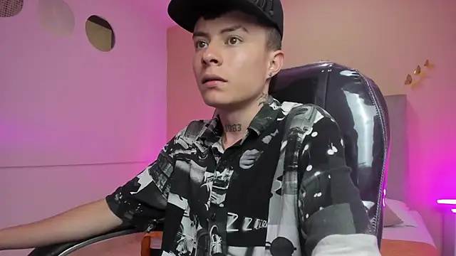 Nascary Fox online show from March 27, 1:00 pm