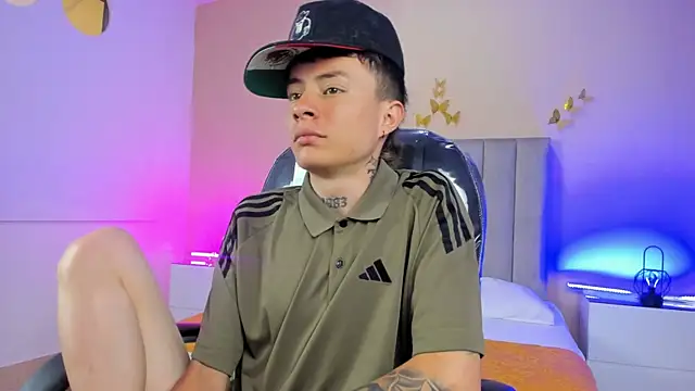 Nascary Fox online show from April 23, 1:13 pm