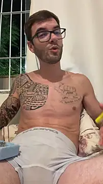 Leonsouzaof online show from February 19, 3:35 am