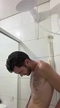 Leonsouzaof online show from February 23, 1:14 am