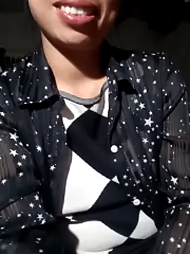 misa 00 online show from April 17, 3:04 pm