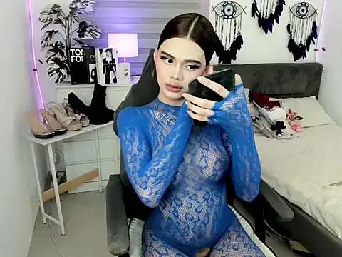 tstoni talks online show from April 20, 6:42 pm