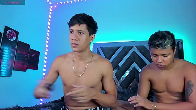 Robertmiller21 online show from October 4, 4:43 am