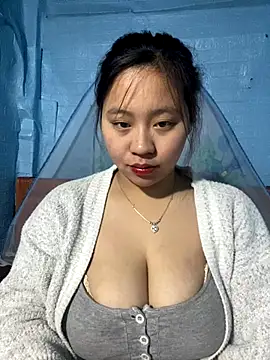 maianhcute online show from January 7, 12:46 am