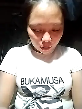 Snapshot of venu00 chatting on October 28, 1:47 pm venu00 online show from October 28, 1:47 pm