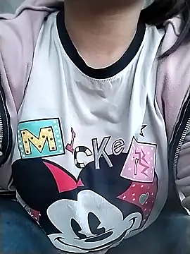 venu00 online show from February 21, 11:00 am