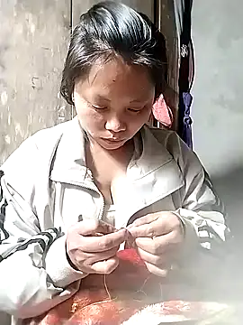 venu00 online show from March 13, 3:29 pm