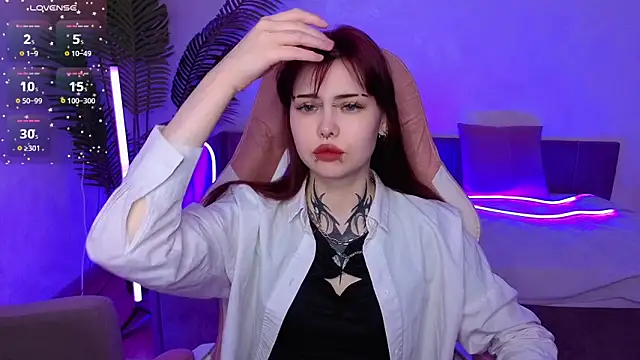 Snapshot of Morana_Batt chatting on November 17, 2:06 am Morana Batt online show from November 17, 2:06 am