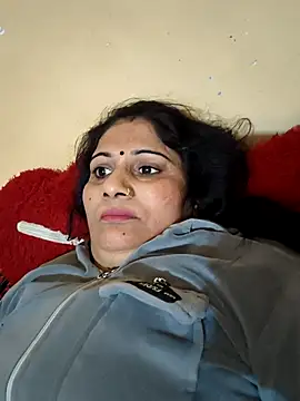 Rakhi99x online show from November 19, 9:15 pm