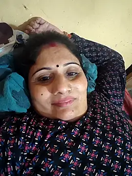 Snapshot of Rakhi99x chatting on April 30, 6:03 pm Rakhi99x online show from April 30, 6:03 pm