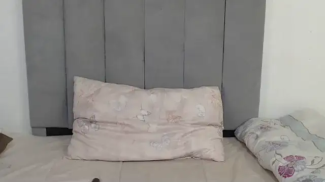 Sexy melanin17 online show from September 22, 2:35 am