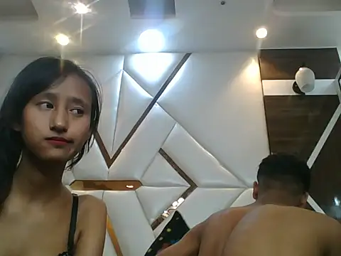 Snapshot of lily_9900 chatting on October 12, 3:33 pm lily 9900 online show from October 12, 3:33 pm