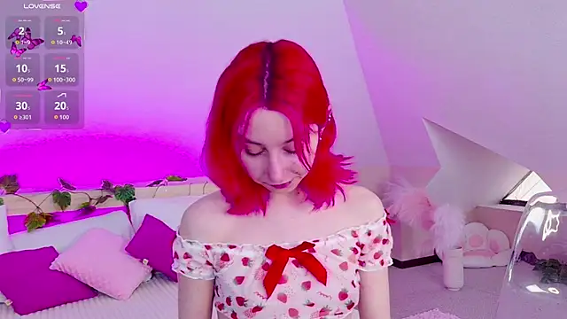 Liann Stark online show from April 12, 7:13 am