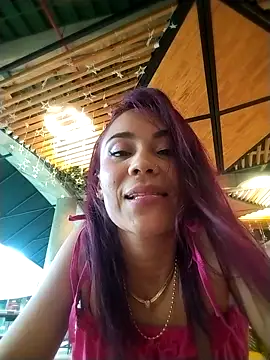 dulcelatin21 online show from November 16, 9:20 pm