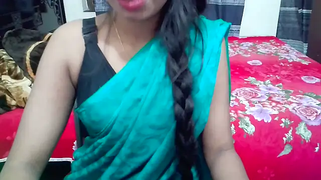 Snapshot of blackpori chatting on April 3, 3:32 pm blackpori online show from April 3, 3:32 pm