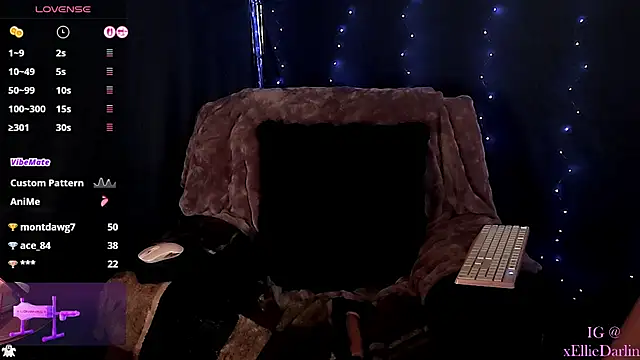 EllieDarlyn online show from February 20, 1:35 am