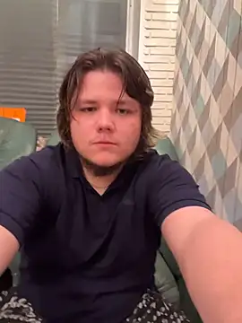 Snapshot of desiredude9 chatting on November 16, 7:30 pm desiredude9 online show from November 16, 7:30 pm