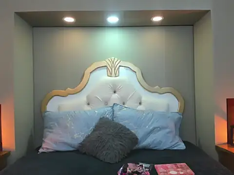 AteneaGreyy online show from September 30, 11:48 am