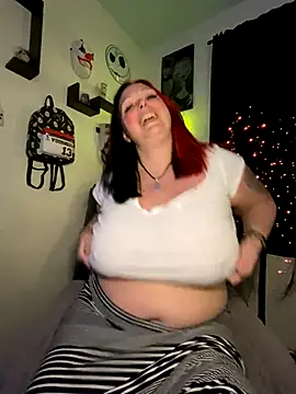 voorheesgirl online show from October 9, 1:58 am