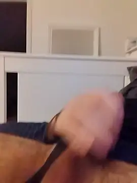 Snapshot of NewJoiner chatting on September 23, 9:07 pm NewJoiner online show from September 23, 9:07 pm