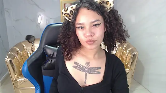 Canela s1 online show from October 11, 8:07 pm