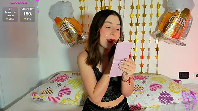 MilenaCrown online show from October 5, 8:18 pm