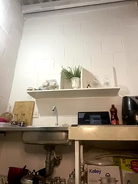 Jessyivonne online show from November 19, 12:32 am