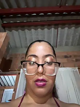 Snapshot of Jessyivonne chatting on May 1, 7:57 am Jessyivonne online show from May 1, 7:57 am