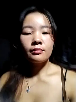 Snapshot of lylylove chatting on September 21, 11:12 am lylylove online show from September 21, 11:12 am