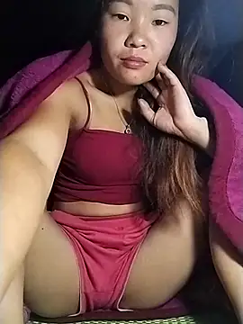 Snapshot of lylylove chatting on October 30, 8:42 pm lylylove online show from October 30, 8:42 pm