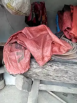 lylylove online show from March 29, 1:27 am